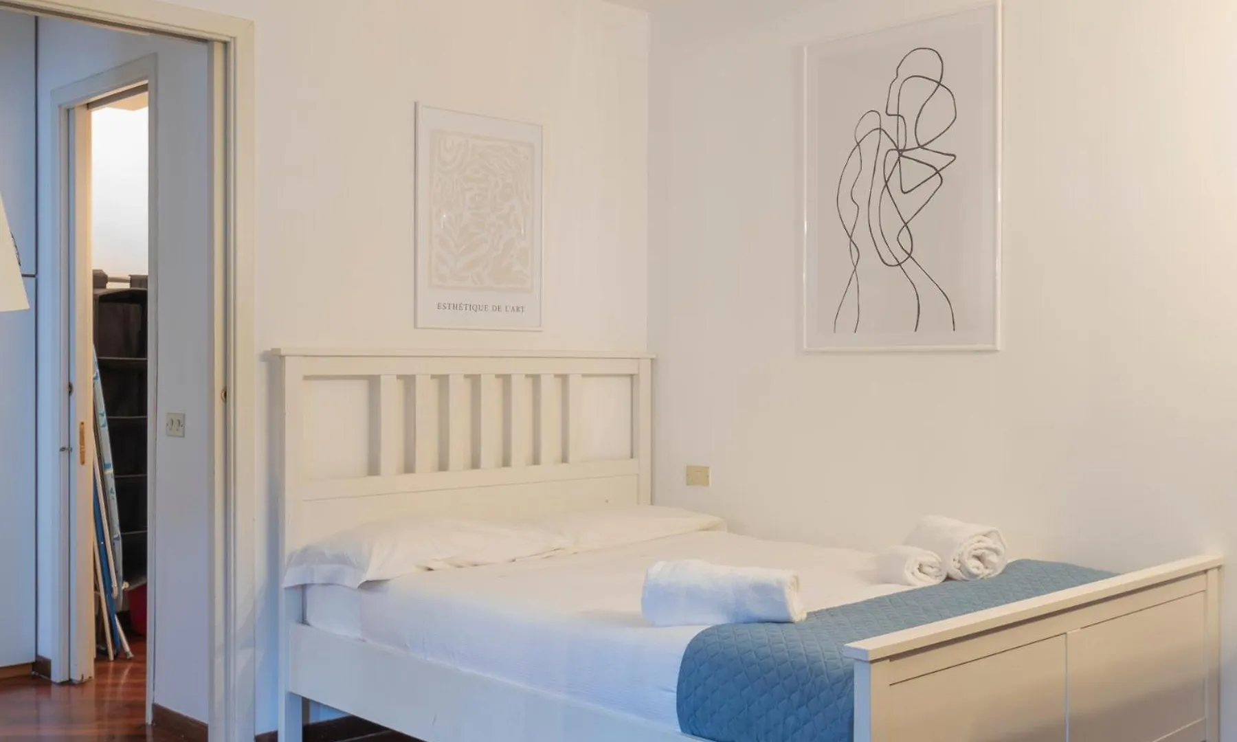Xenia Apartments - Lovely Studio In Corso Genova 10 Min From Duomo Milan 0*,